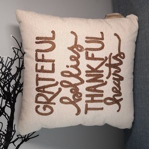 Pillow Fall Harvest Grateful Thankful Hearts Thanksgiving Autumn Embroidered NWT